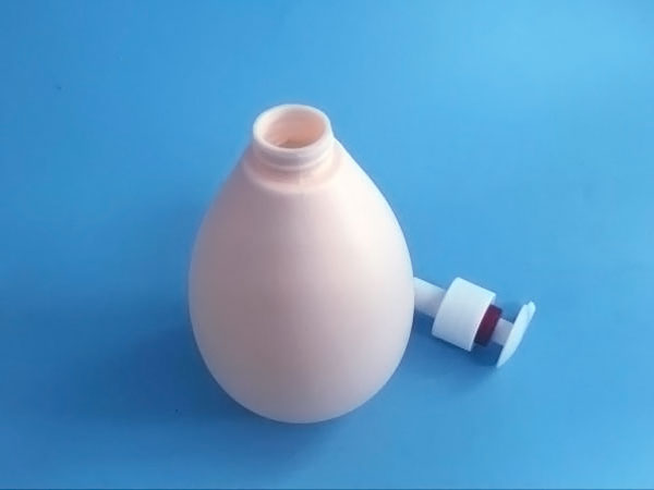 Ihe Ndị Ọrụ na Nka na Nka Nkagbu Maka Ngwurugwu Ibe